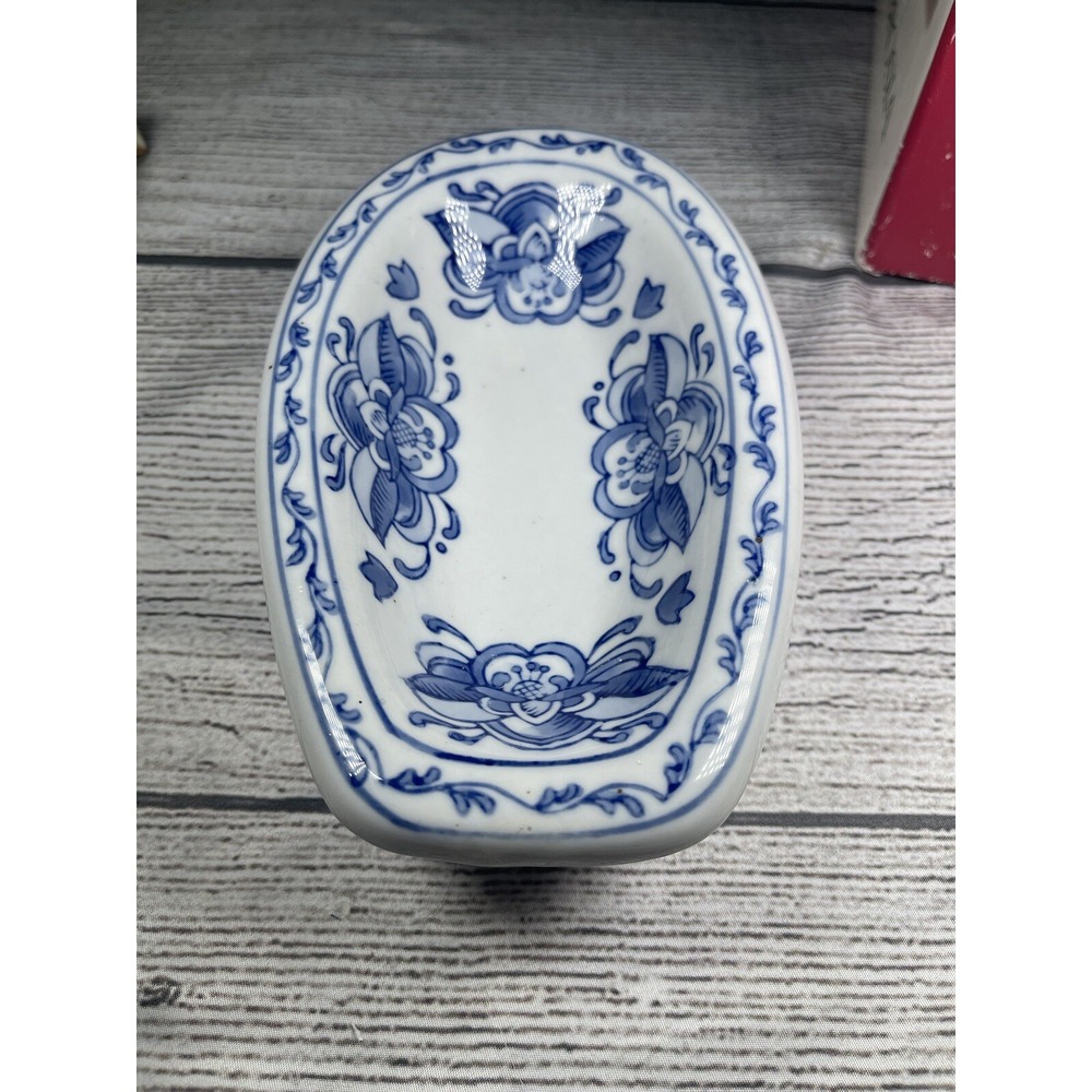 Vintage Blue & White Chinoiserie Ceramic Tub Shaped Soap Dish‎ Catch it all Bowl